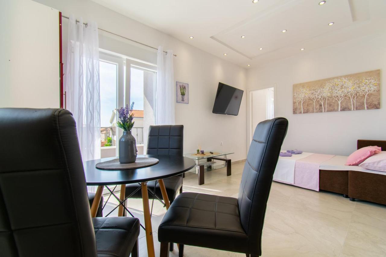 Apartmani Lavanda Centar Makarska Exterior foto