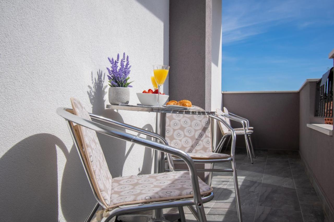 Apartmani Lavanda Centar Makarska Exterior foto